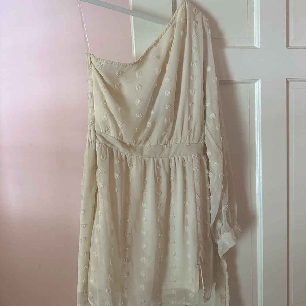 One shoulder monochromatic polka cocktail dress! So cute for events all year!